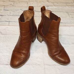 Madewell boots size 6.5
